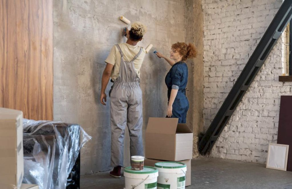 d&eacute;couvrez les estimations et conseils sur les prix de la r&eacute;novation en 2025 : tendances, co&ucirc;ts moyens par type de projet et astuces pour optimiser votre budget travaux.