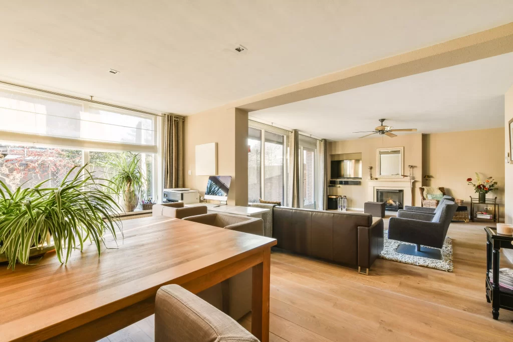 donnez une nouvelle vie &agrave; votre espace avec nos solutions de r&eacute;novation int&eacute;rieure : conseils, tendances et astuces pour transformer votre maison selon vos envies.
