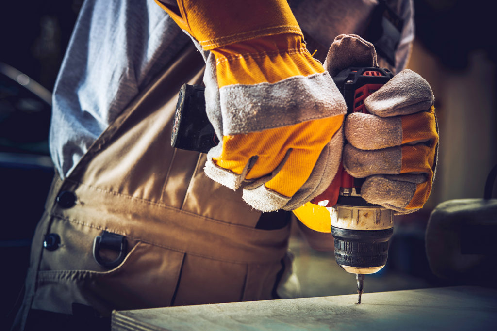 d&eacute;couvrez nos services de travaux int&eacute;rieurs : r&eacute;novation, am&eacute;nagement, peinture, rev&ecirc;tements et d&eacute;coration pour sublimer votre espace de vie. obtenez un devis personnalis&eacute; rapidement !